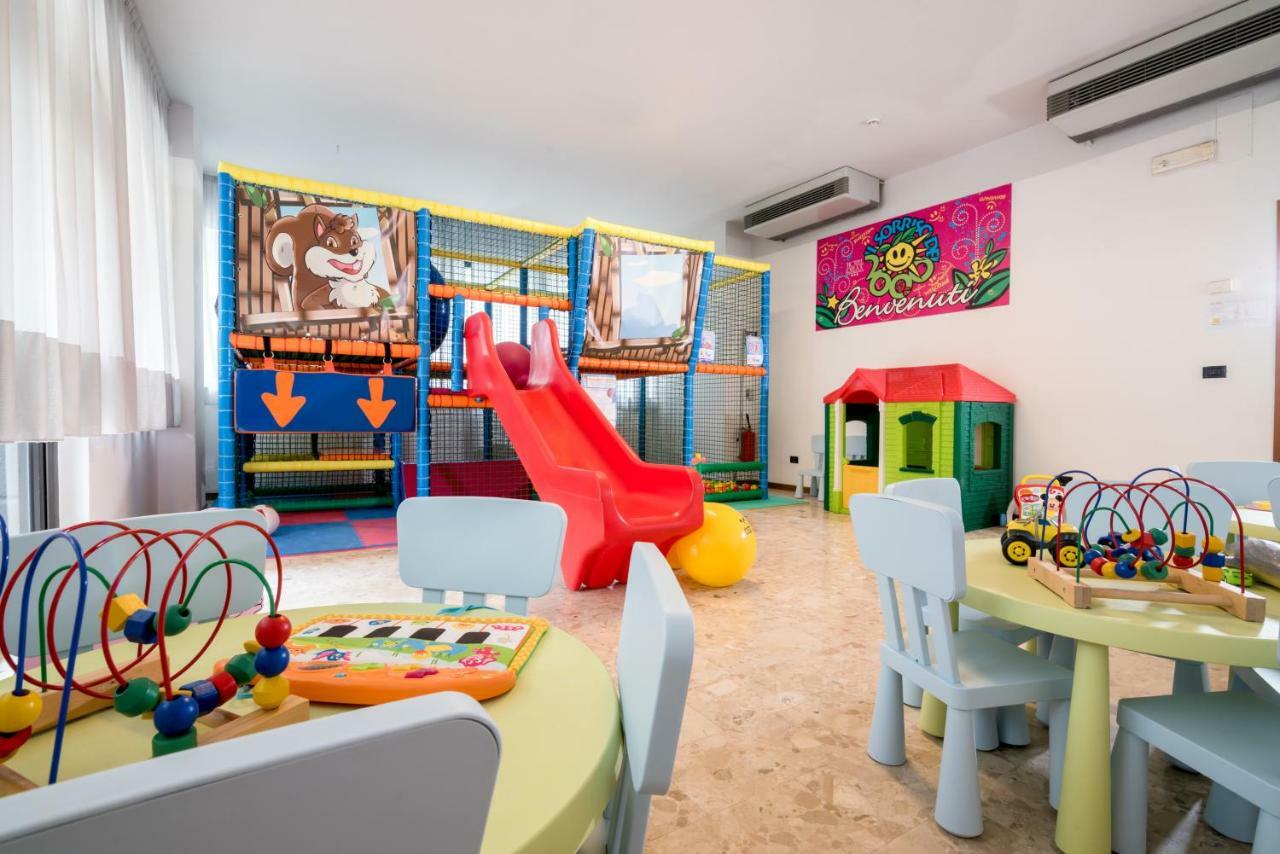 Hotel Relax Family & Spa San Benedetto del Tronto Exteriér fotografie
